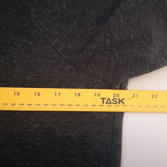 Bluenotes Ladies Size Medium Black Fleece Lined Straight Fit Sweat Top - Picture 6 of 8